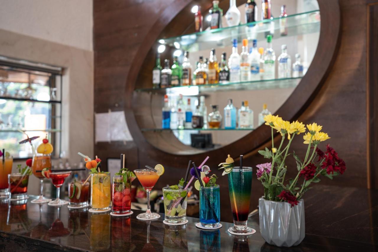 קנדולים Le Seasons Resort מראה חיצוני תמונה